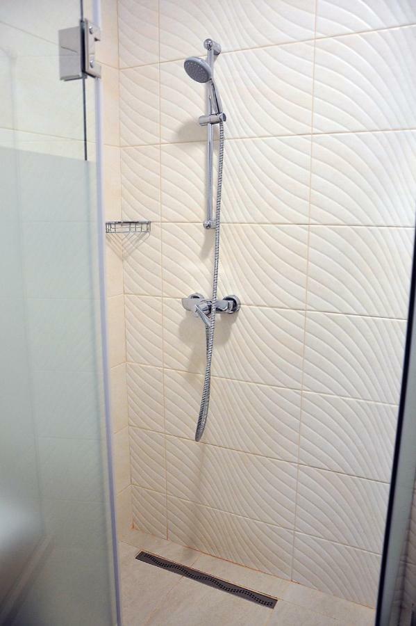 Ronis Apartments Сибиу Экстерьер фото