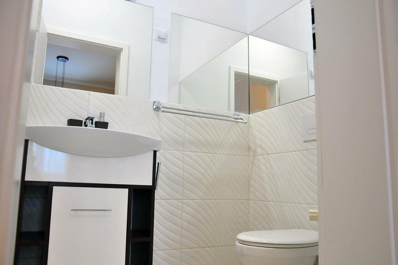 Ronis Apartments Сибиу Экстерьер фото